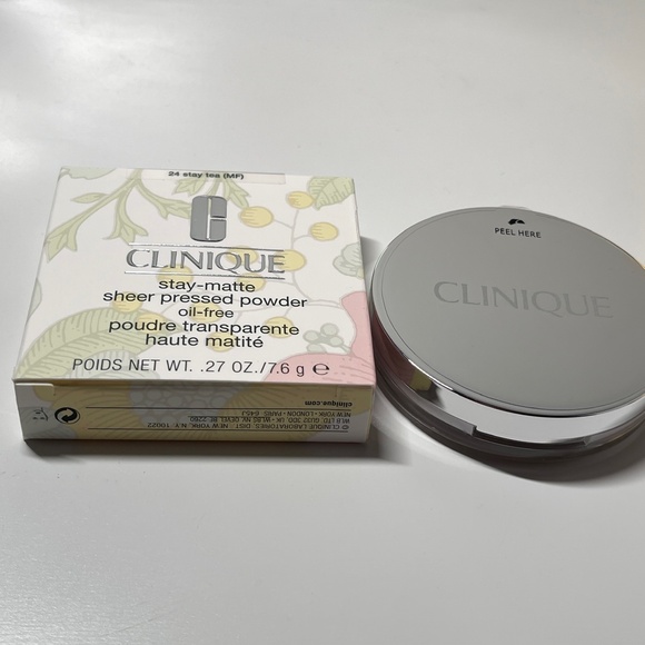 NIB RARE Clinique Stay-Matte Sheer Pressed Powder 24 Stay Tea Oil-Free Makeup - Picture 2 of 6